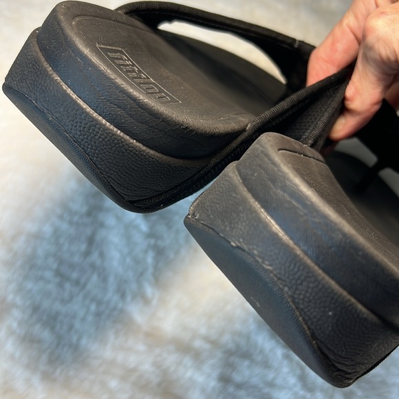 FITFLOP Surfa Thong Sandal Black Wide Strap Wedge Comfort AB3-001 Cushion 8 - Picture 12 of 16